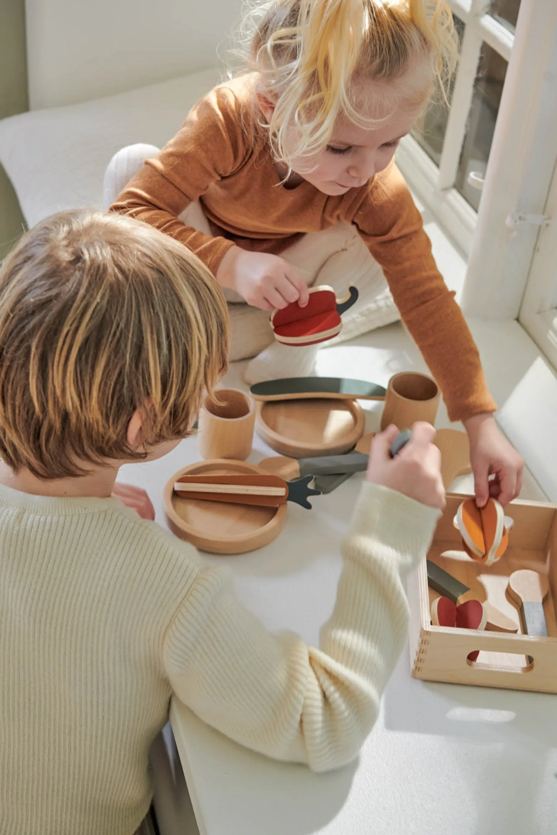 FLEXA Tableware* 6 Years Old | 5 Years Old